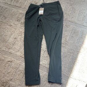 On running active pants new with tags lead/dark green/grey color mens large size